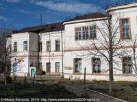 Дом Кащенко 1899 г. Зеленокумск. Фото 2011 г. Вид со двора.